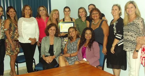 Loja Walfredo recebe premiação do concurso Vitrine Natalina
