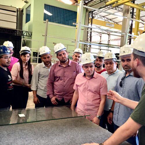 Visita Empresarial: Conjove da Aces conhece a estrutura da Noroeste Vidros