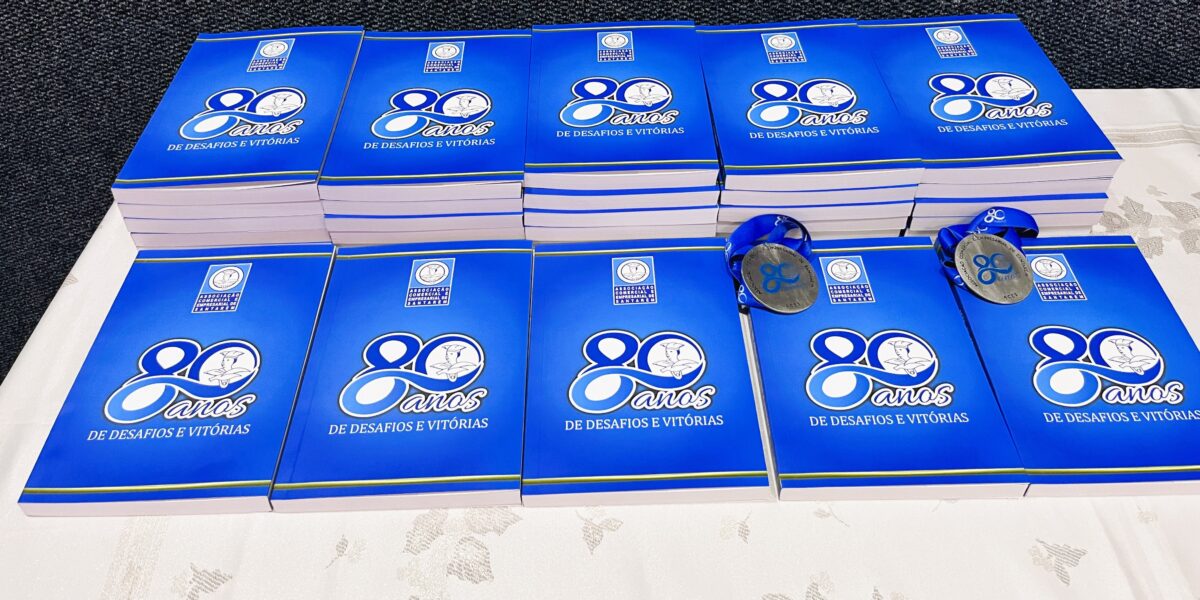 Livro ’80 anos de Desafios e Vitórias’ registra a história do associativismo empresarial